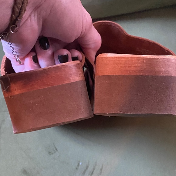 Maine Woods Leather Mules - Picture 4 of 6